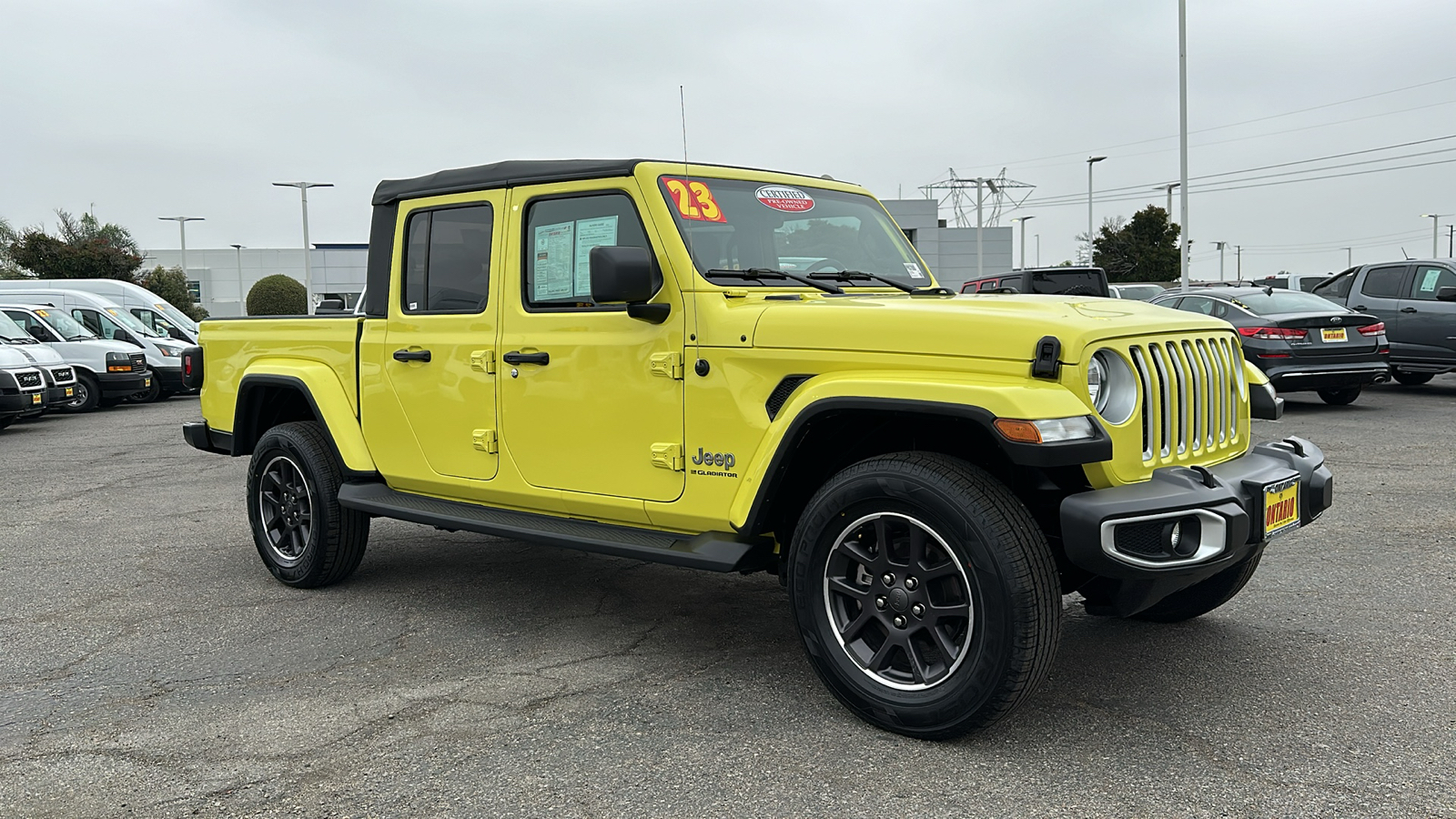 2023 Jeep Gladiator Overland 2