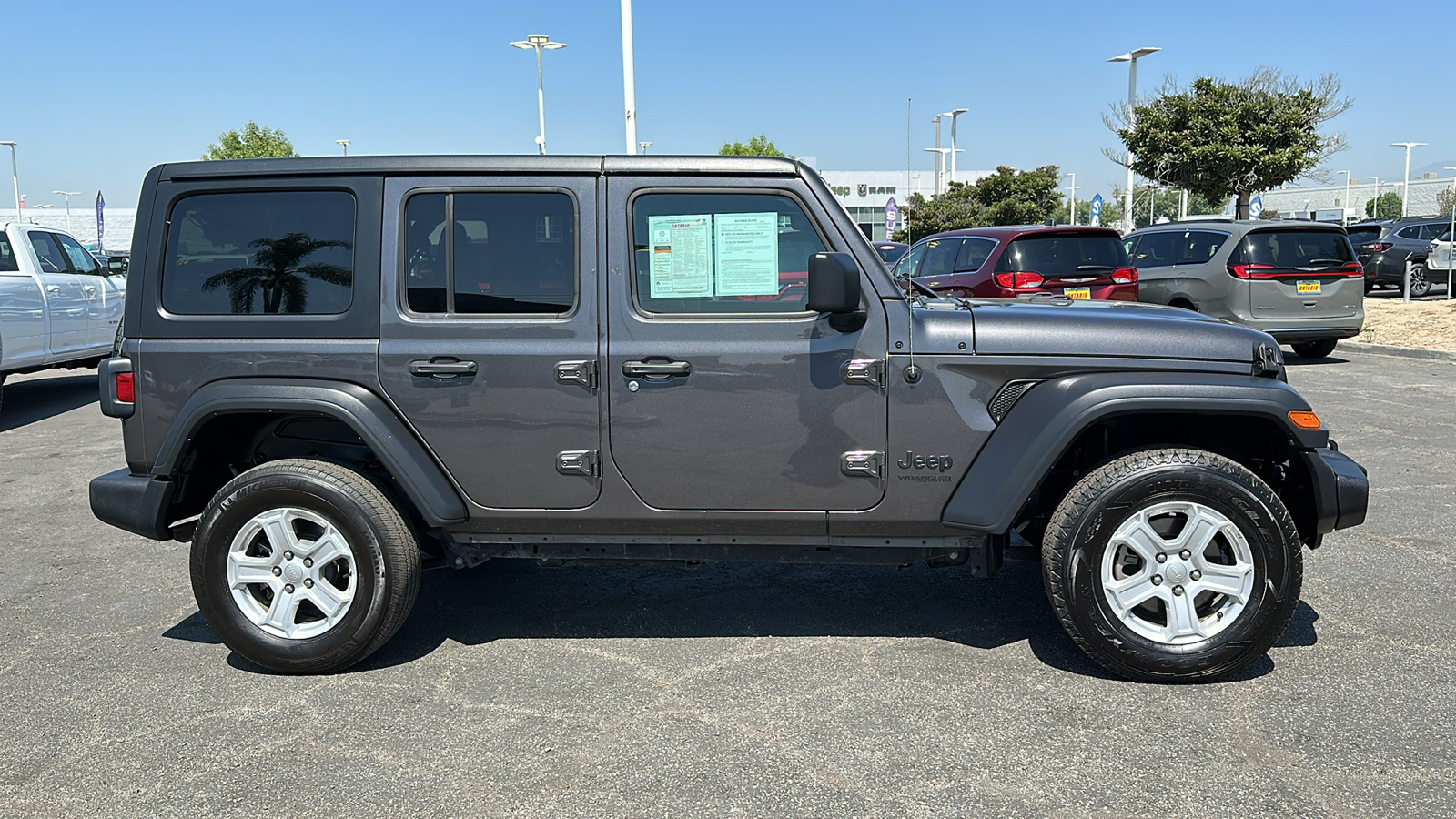 2022 Jeep Wrangler Unlimited Sport S 3