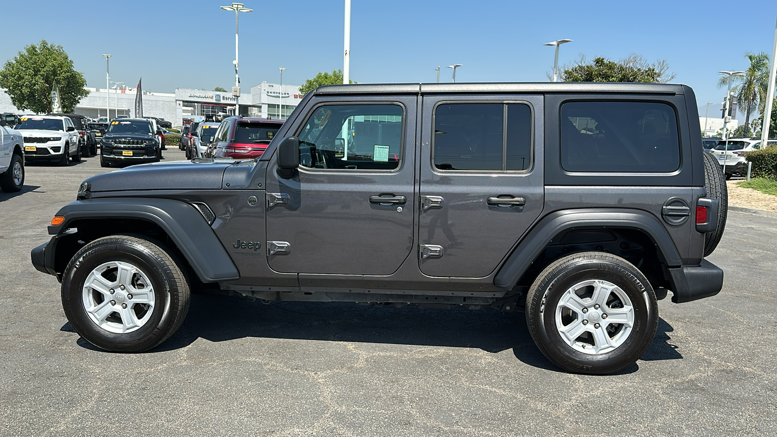 2022 Jeep Wrangler Unlimited Sport S 7