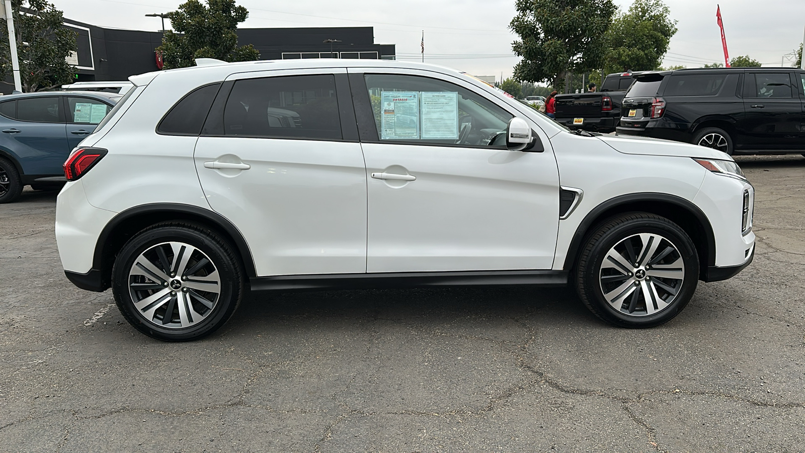 2021 Mitsubishi Outlander Sport 2.0 ES 3