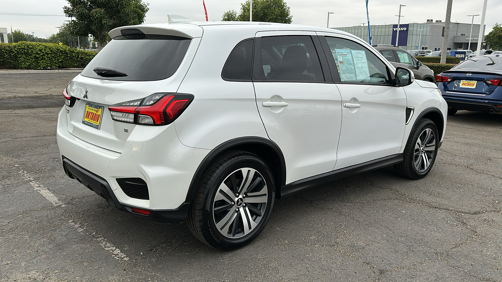 2021 Mitsubishi Outlander Sport 2.0 ES 4