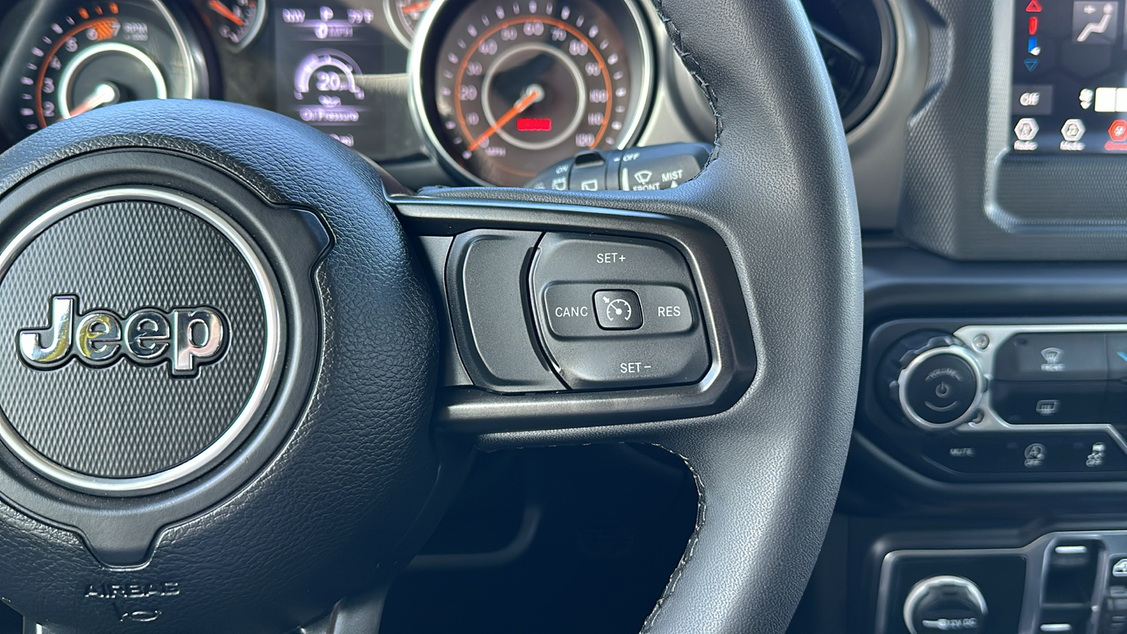 2023 Jeep Wrangler Sport S 19