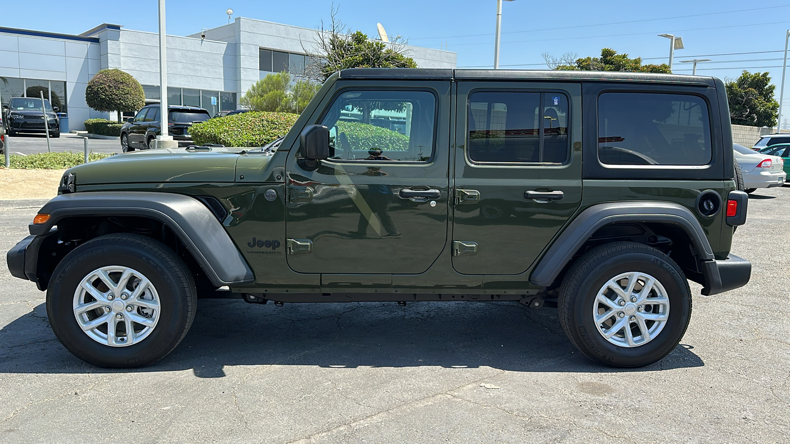 2023 Jeep Wrangler Sport S 7