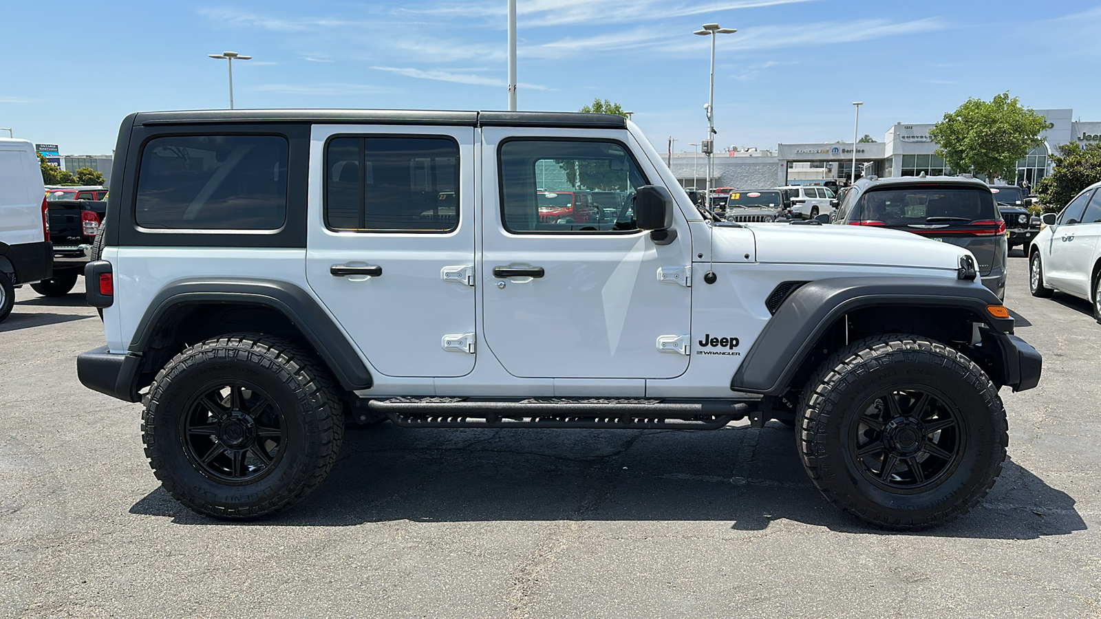 2023 Jeep Wrangler Sport S 3