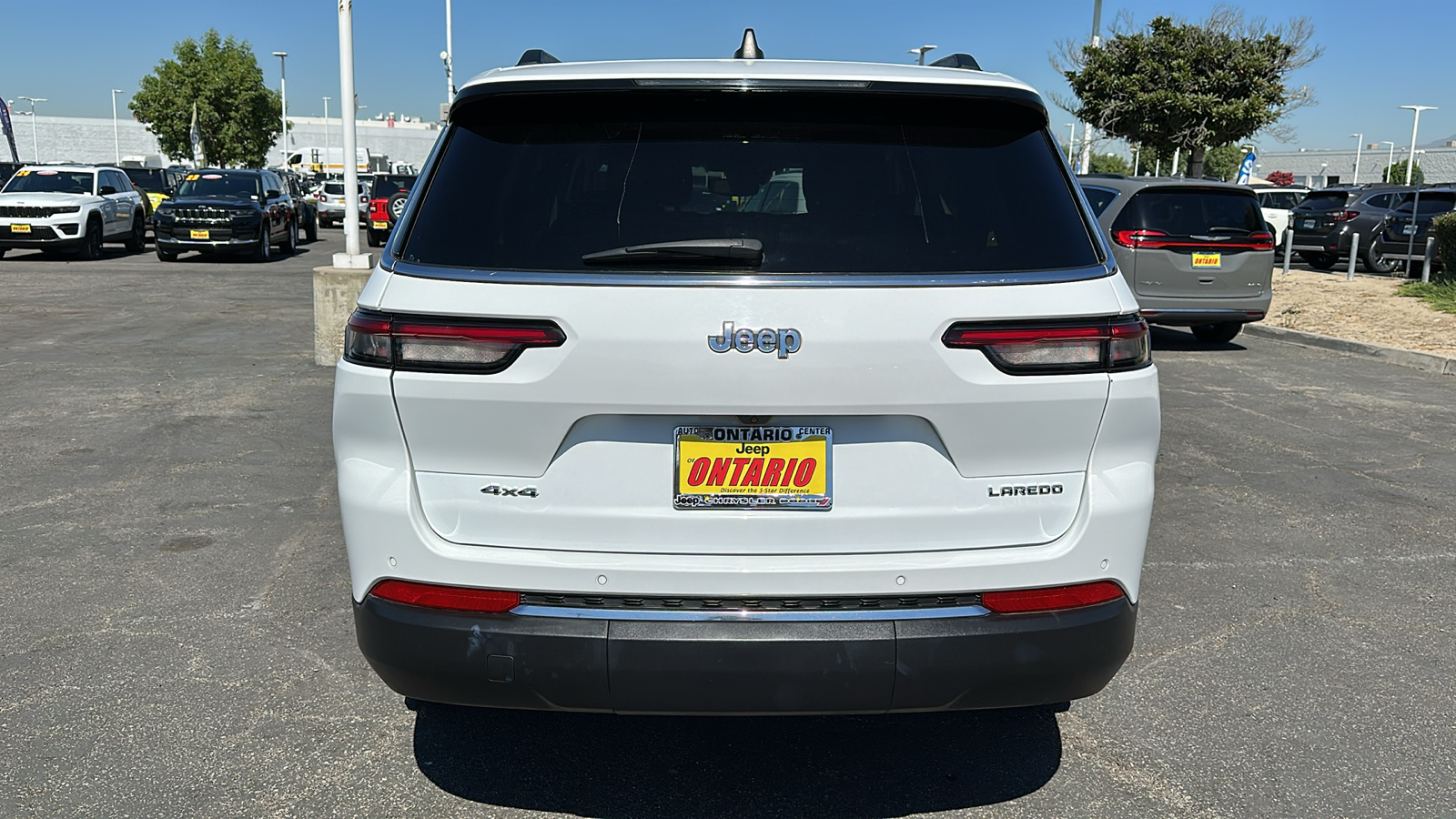 2023 Jeep Grand Cherokee L Laredo 5