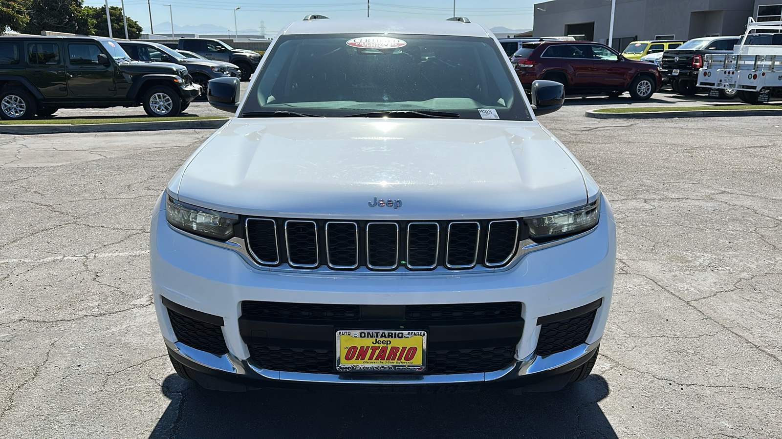 2023 Jeep Grand Cherokee L Laredo 9