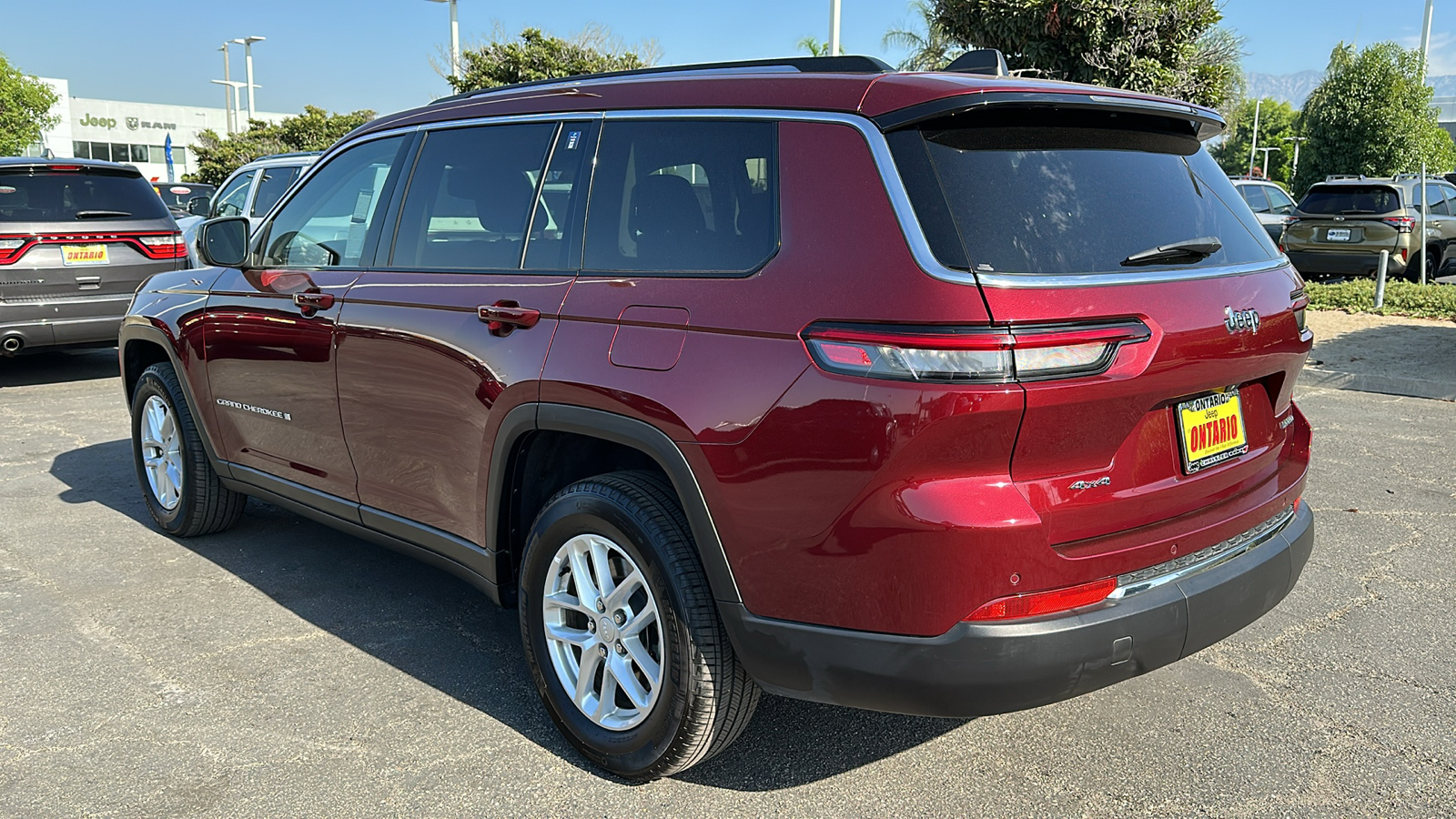 2023 Jeep Grand Cherokee L Laredo 6