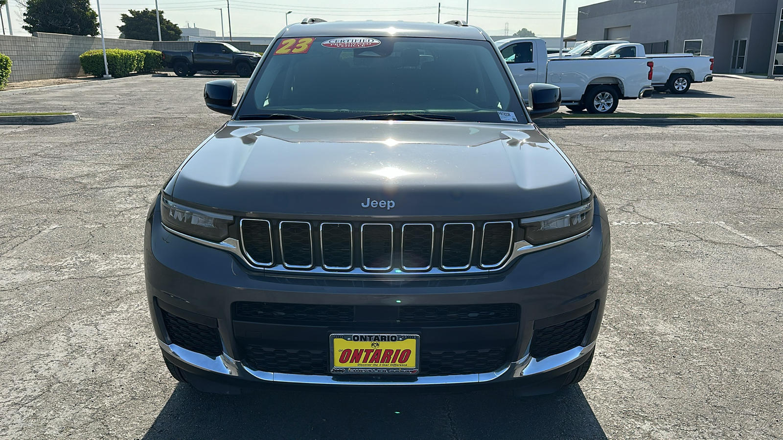 2023 Jeep Grand Cherokee L Laredo 9