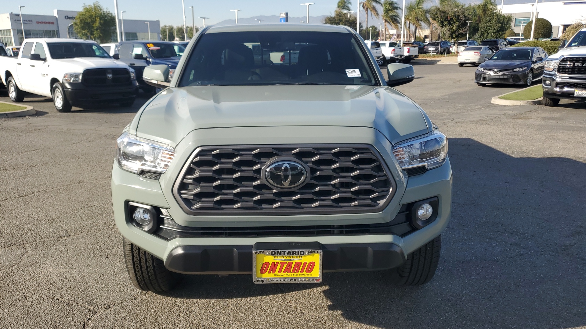 2022 Toyota Tacoma SR5 8