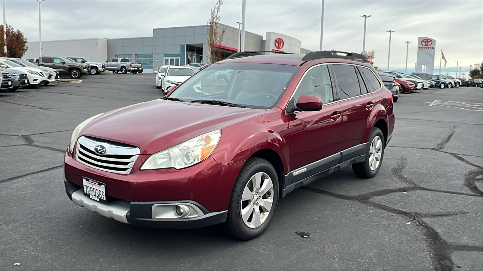 2011 Subaru Outback 2.5i Limited Pwr Moon 1