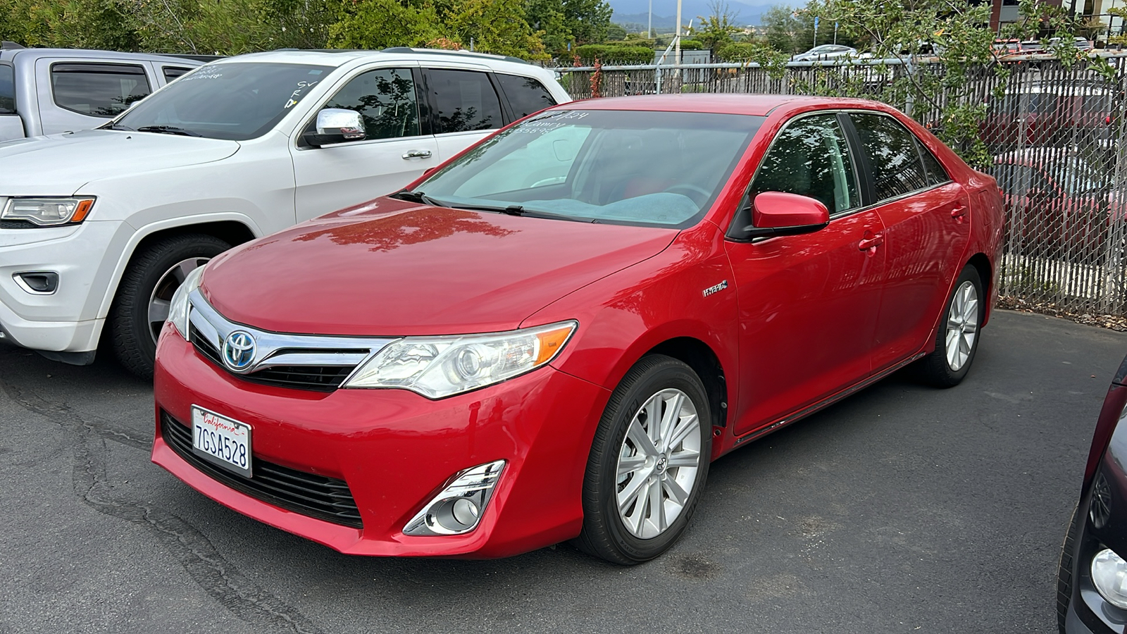 2014 Toyota Camry Hybrid  1