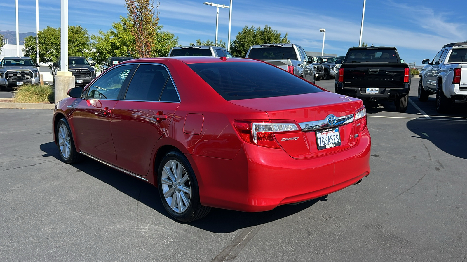 2014 Toyota Camry Hybrid  4