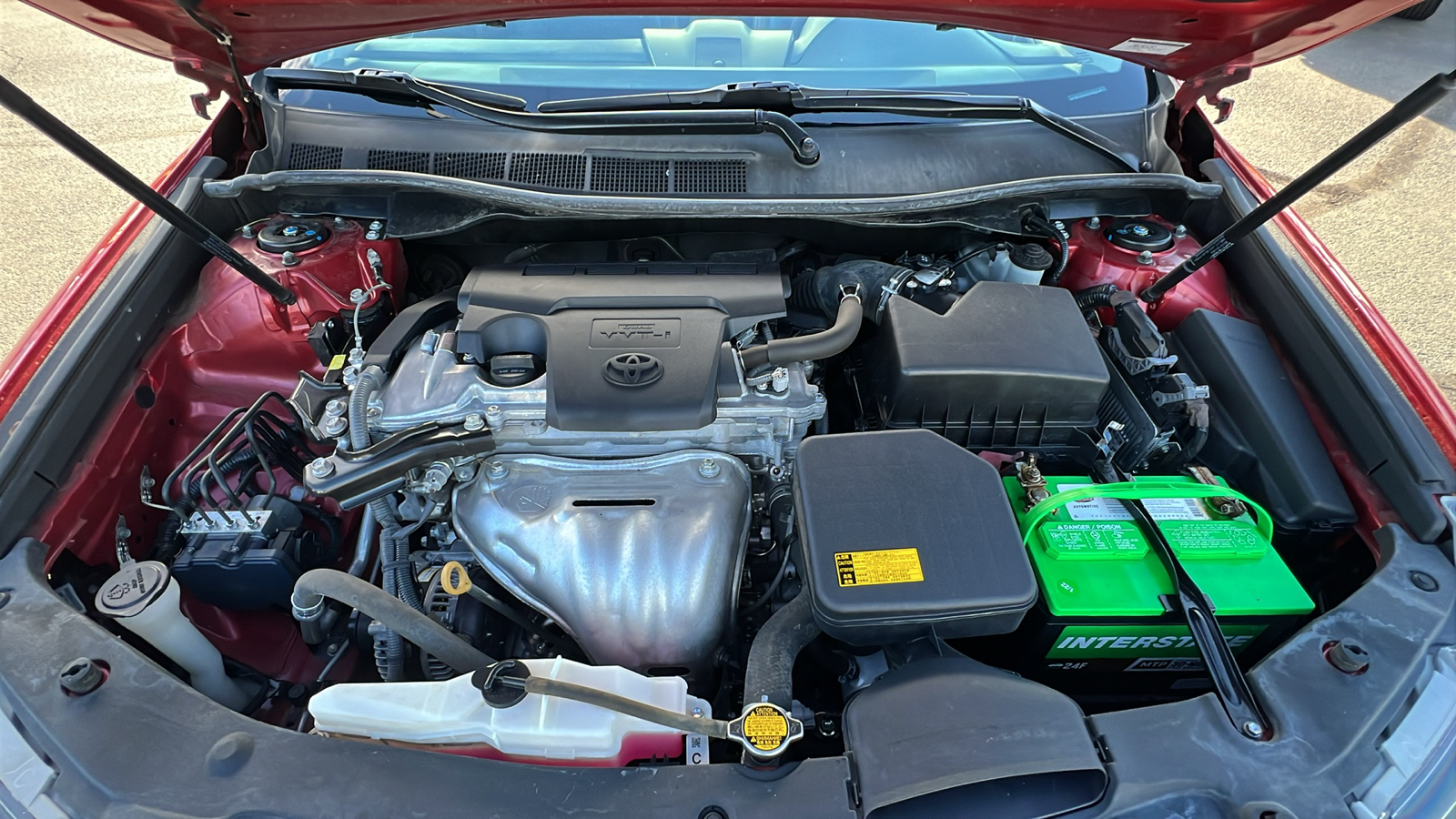 2014 Toyota Camry SE Sport 9