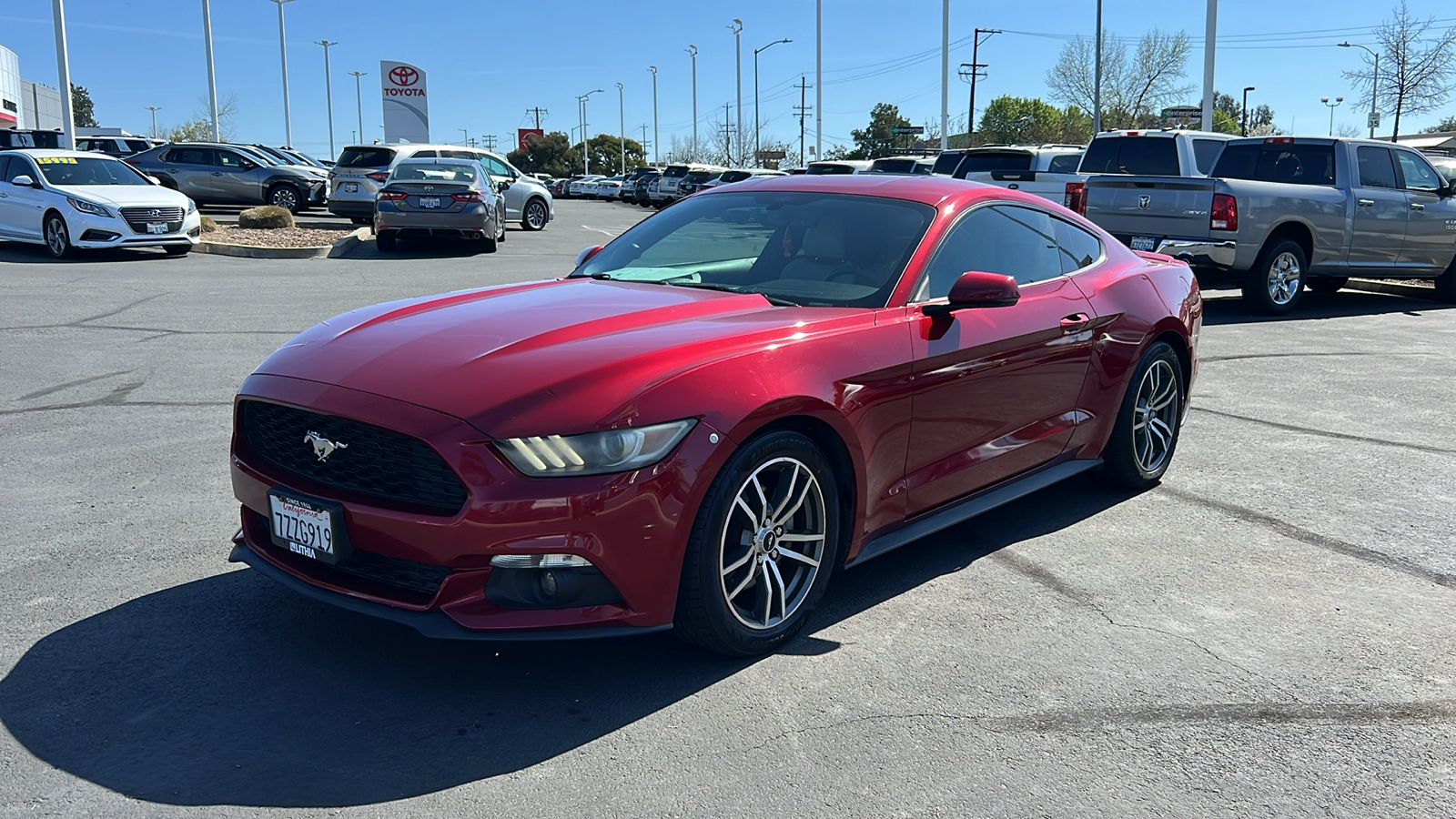 2015 Ford Mustang EcoBoost Premium 1