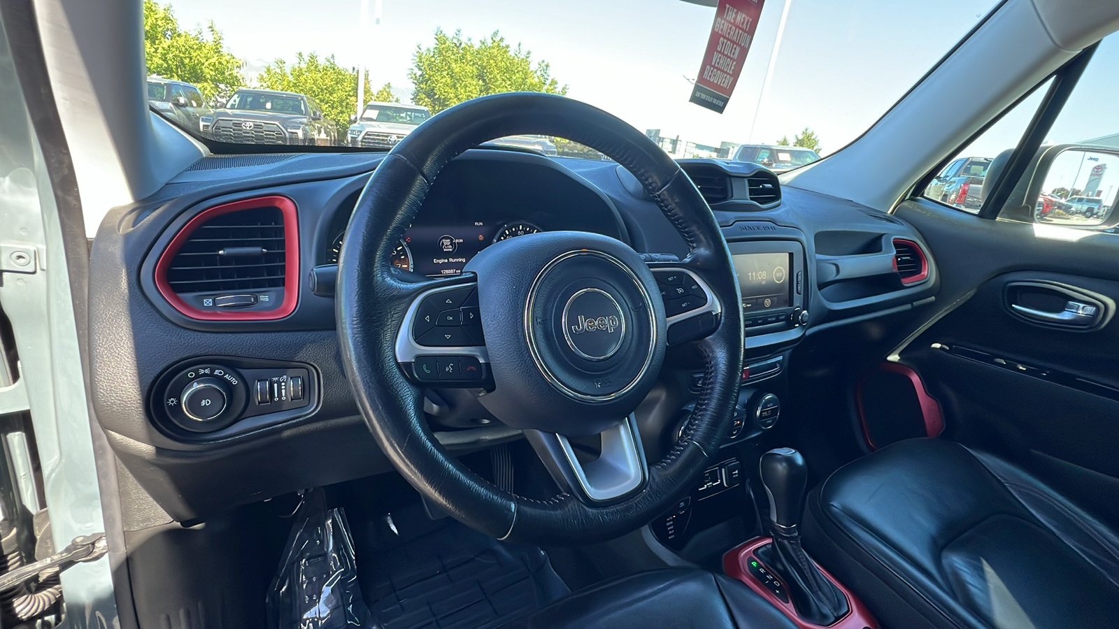 2015 Jeep Renegade Trailhawk 2