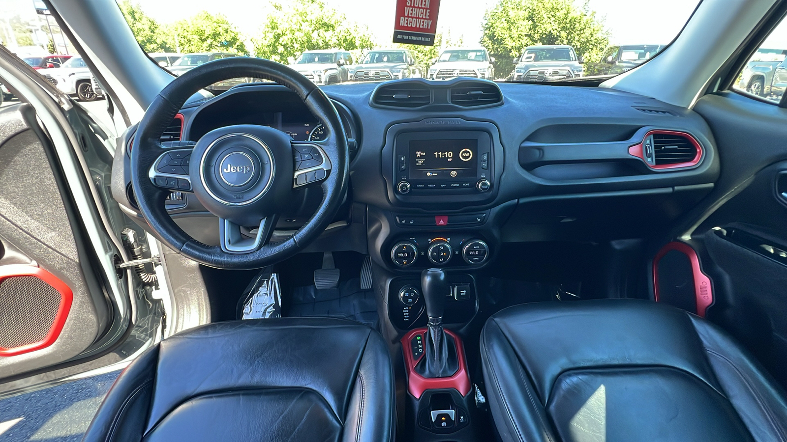 2015 Jeep Renegade Trailhawk 10