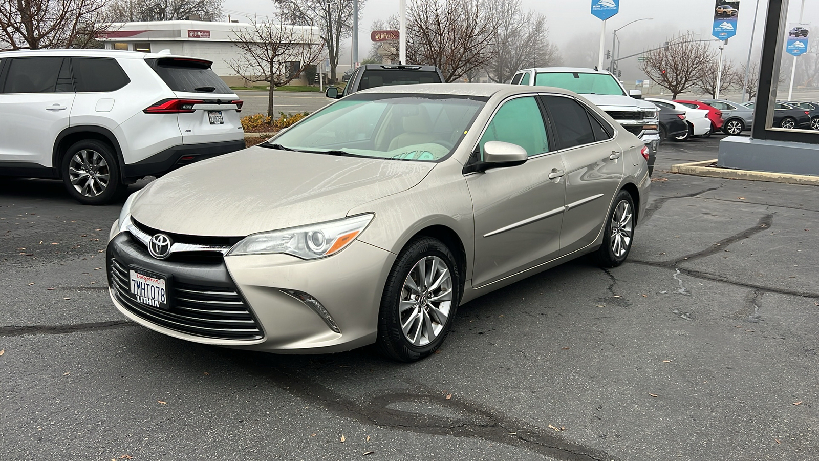 2015 Toyota Camry XLE 1