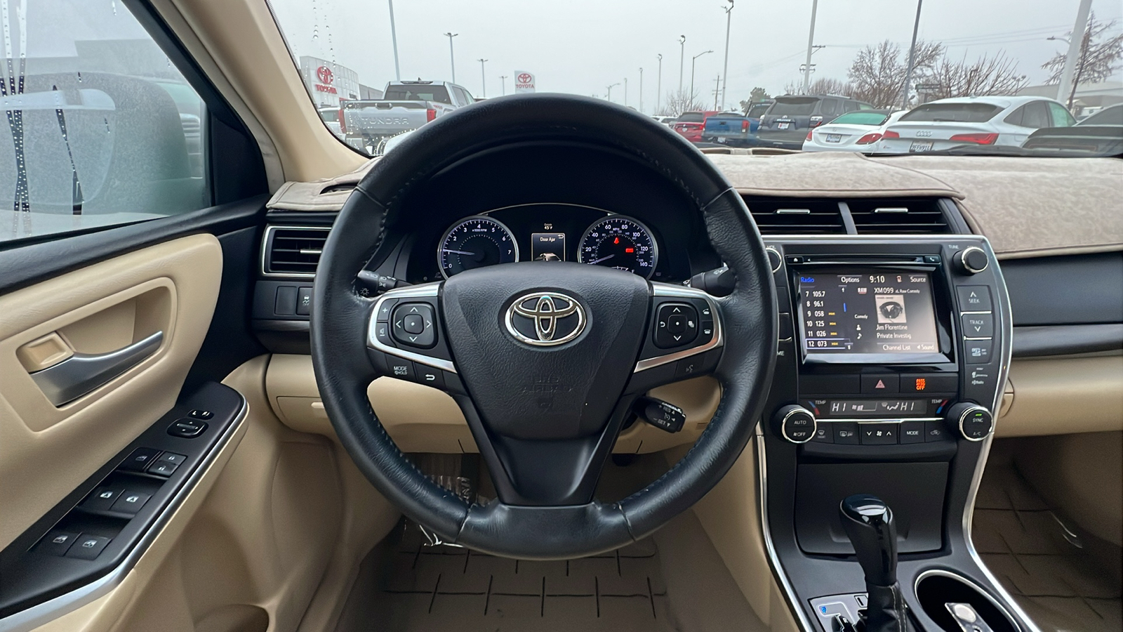 2015 Toyota Camry XLE 15