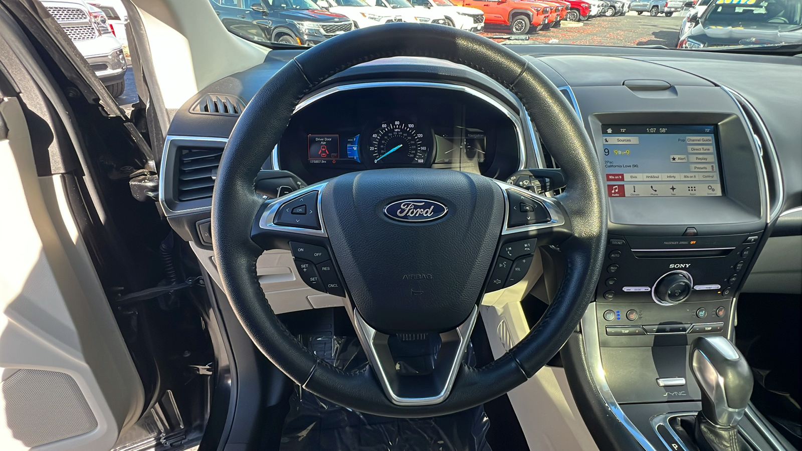 2016 Ford Edge Titanium 15