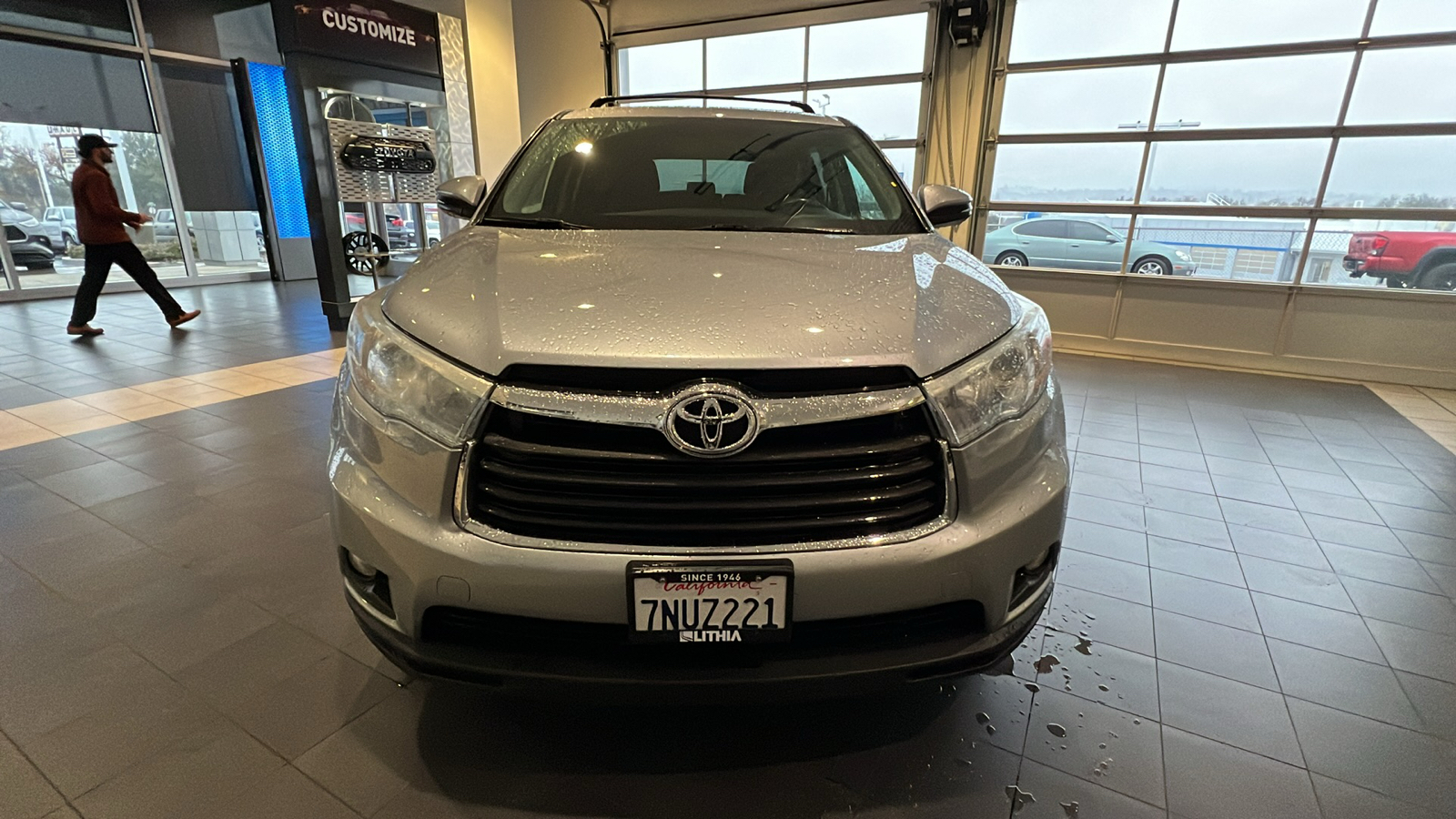 2016 Toyota Highlander LE 6