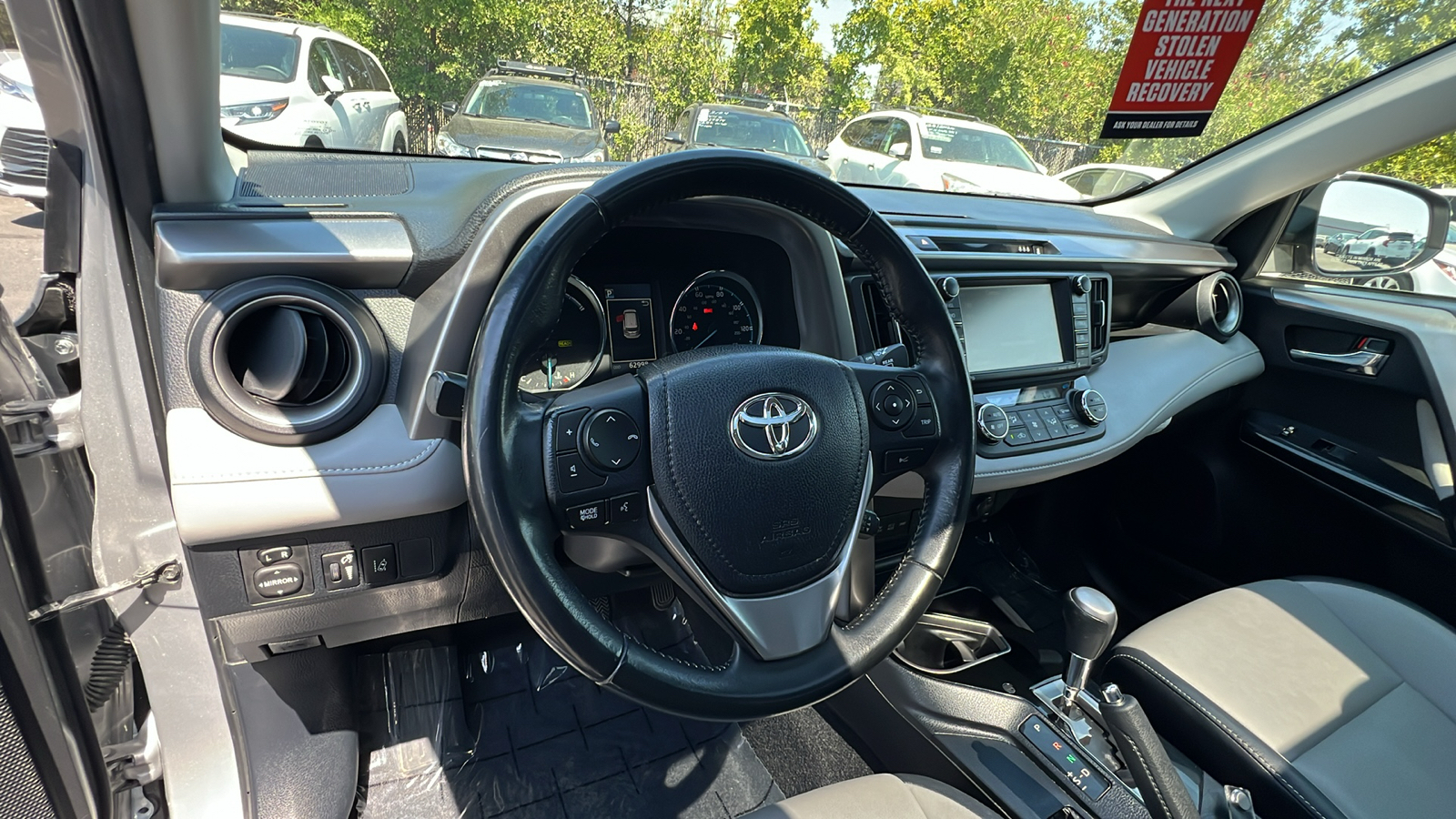 2017 Toyota RAV4 Hybrid Limited 2