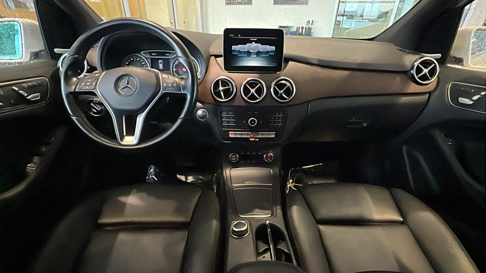 2017 Mercedes-Benz B-Class B 250e 10