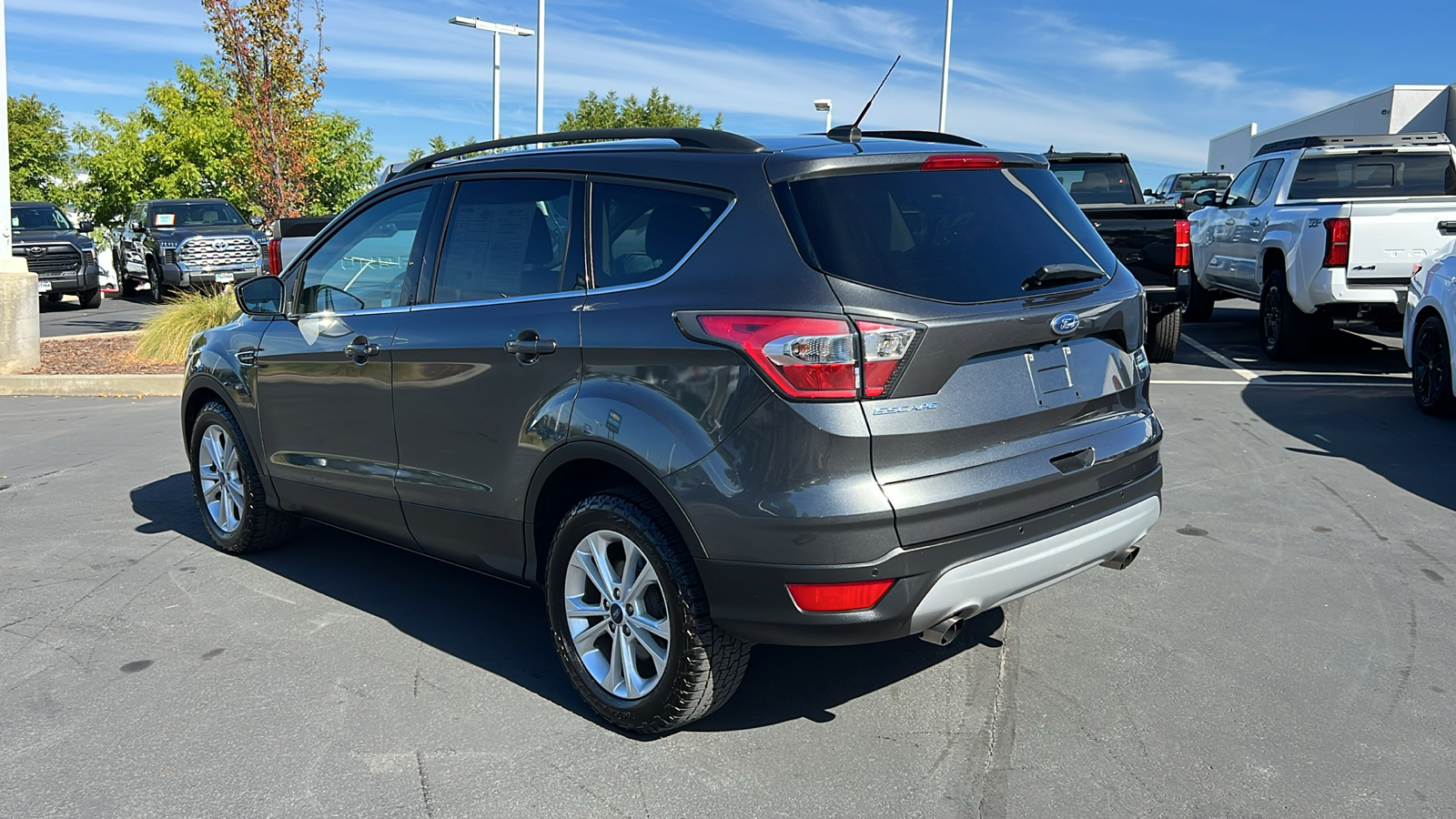 2017 Ford Escape  4