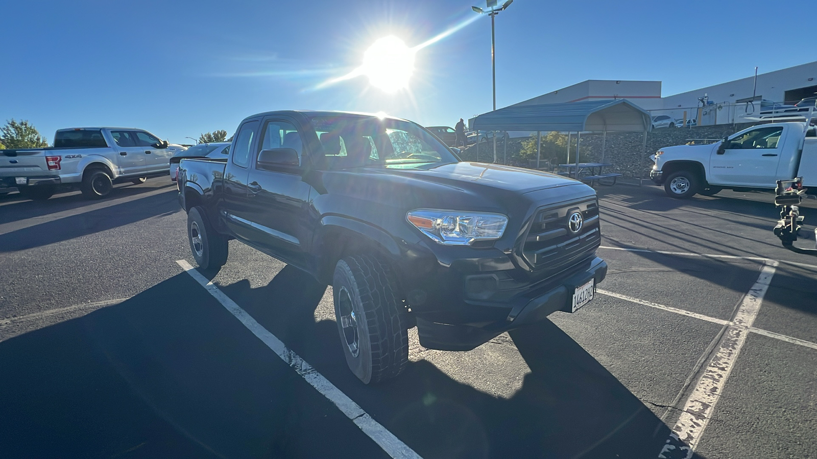 2017 Toyota Tacoma SR Access Cab 6 Bed I4 4x4 MT 2