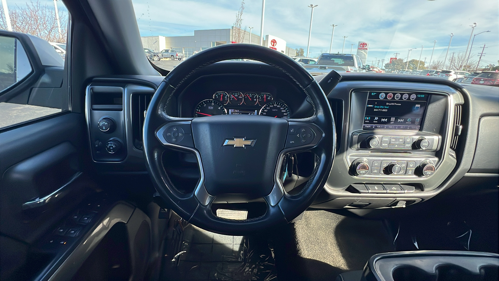 2018 Chevrolet Silverado 1500 LT 4WD Crew Cab 143.5 15