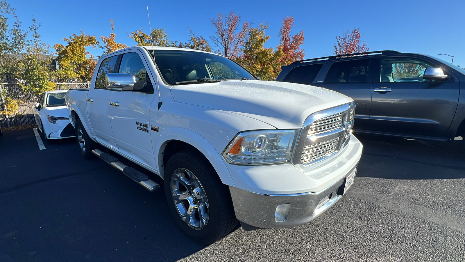 2018 Ram 1500 Laramie 4x4 Crew Cab 57 Box 2