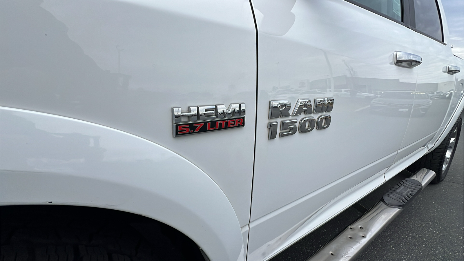 2018 Ram 1500 Laramie 4x4 Crew Cab 57 Box 22