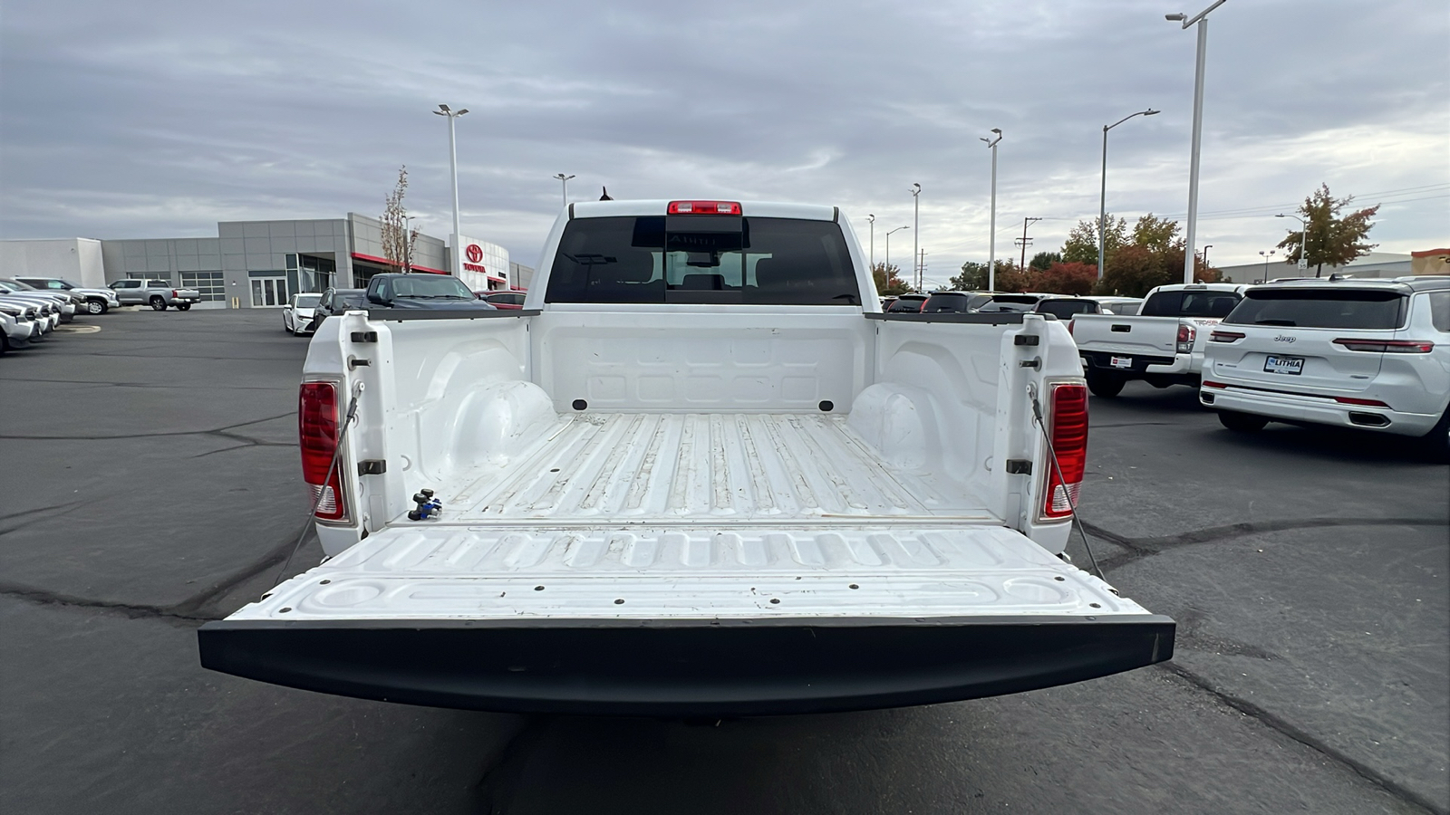 2018 Ram 1500 Laramie 4x4 Crew Cab 57 Box 19