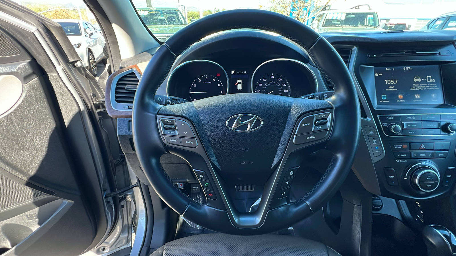 2018 Hyundai Santa Fe SE 15