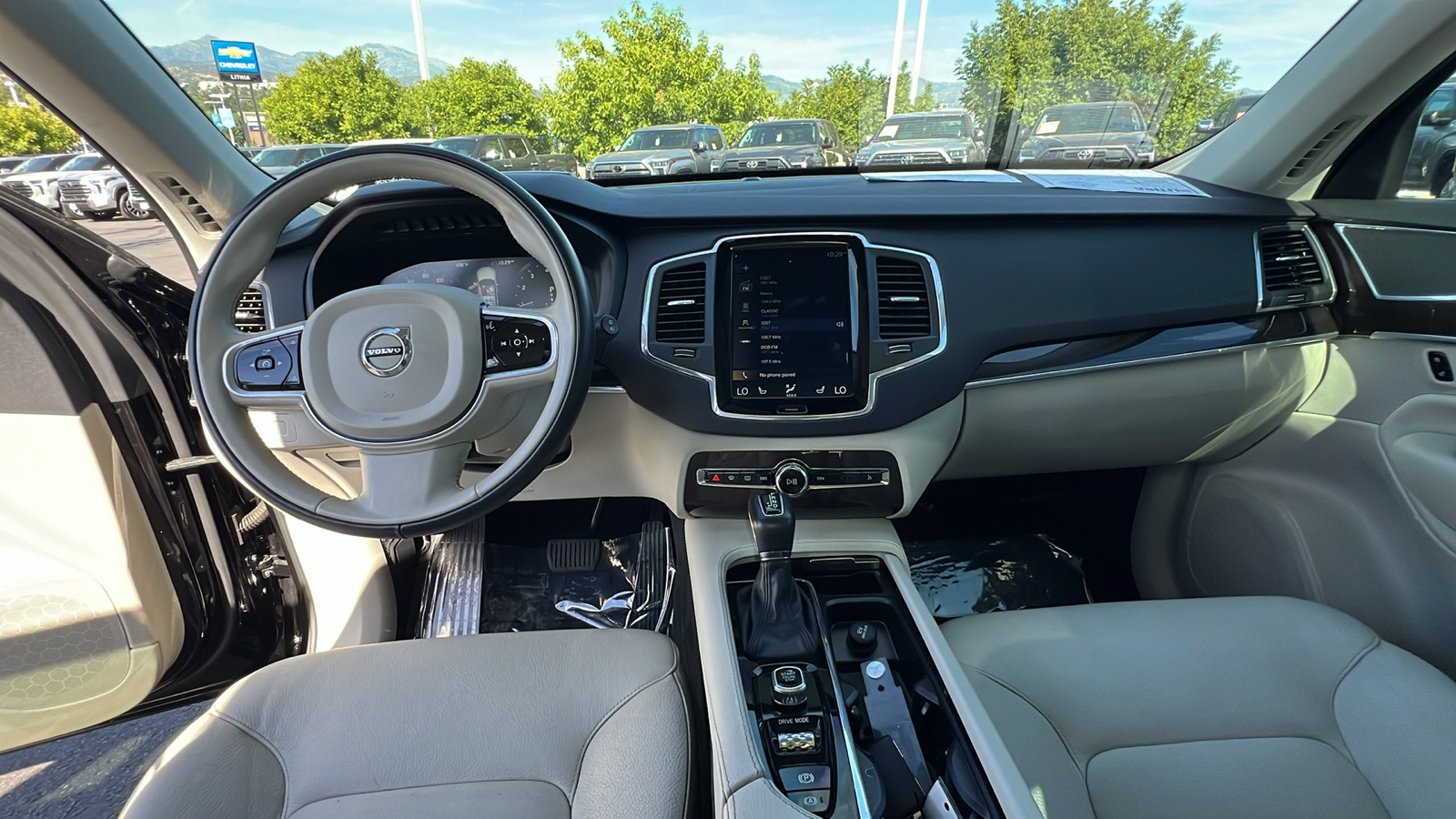 2019 Volvo XC90 Momentum 10