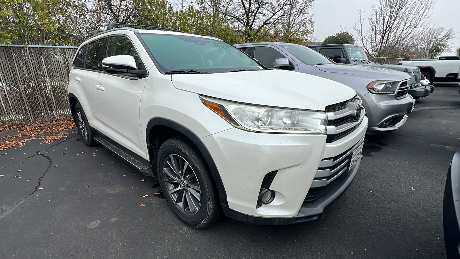 2019 Toyota Highlander XLE 2