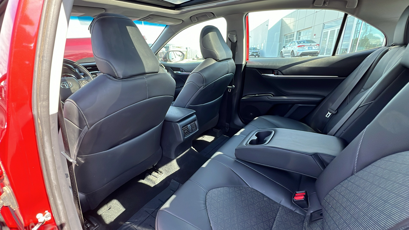 2019 Toyota Camry XSE 12