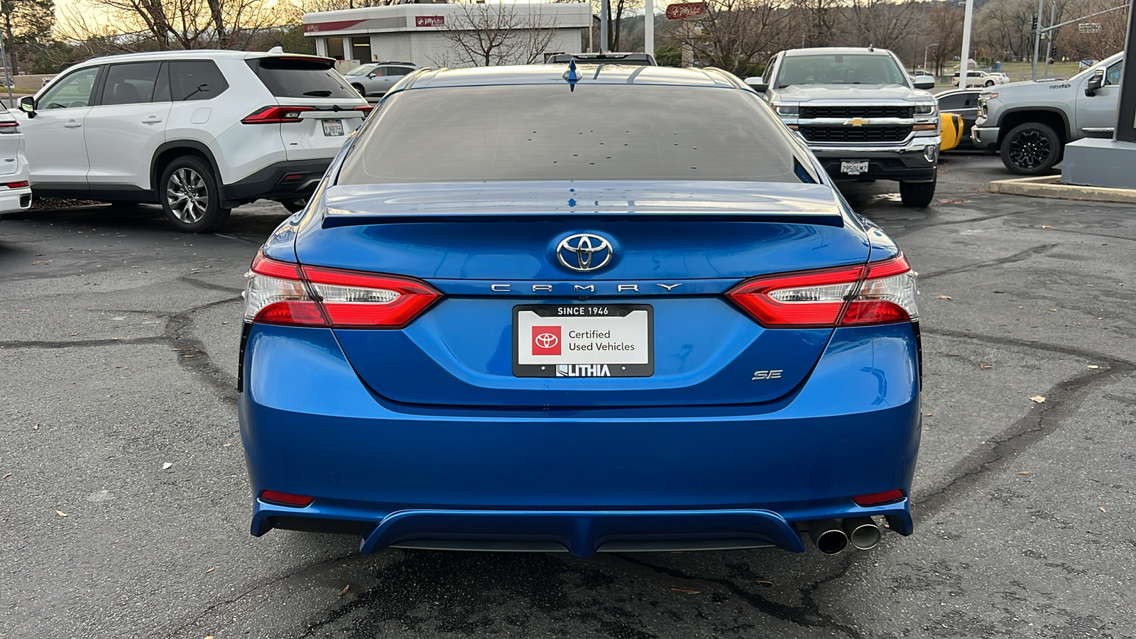 2019 Toyota Camry SE 5