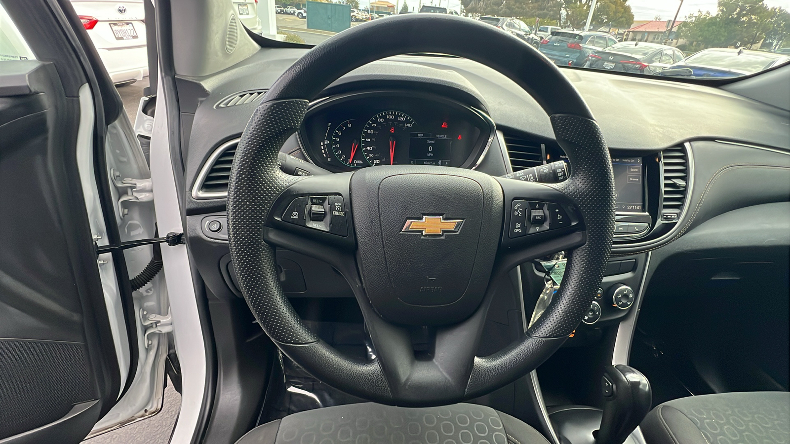 2021 Chevrolet Trax LS 15