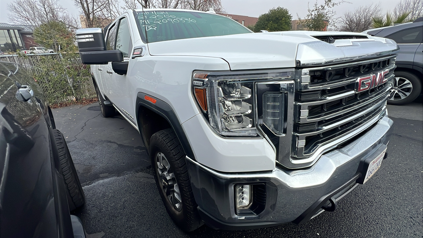 2021 GMC Sierra 2500HD SLT 4WD Crew Cab 172 2