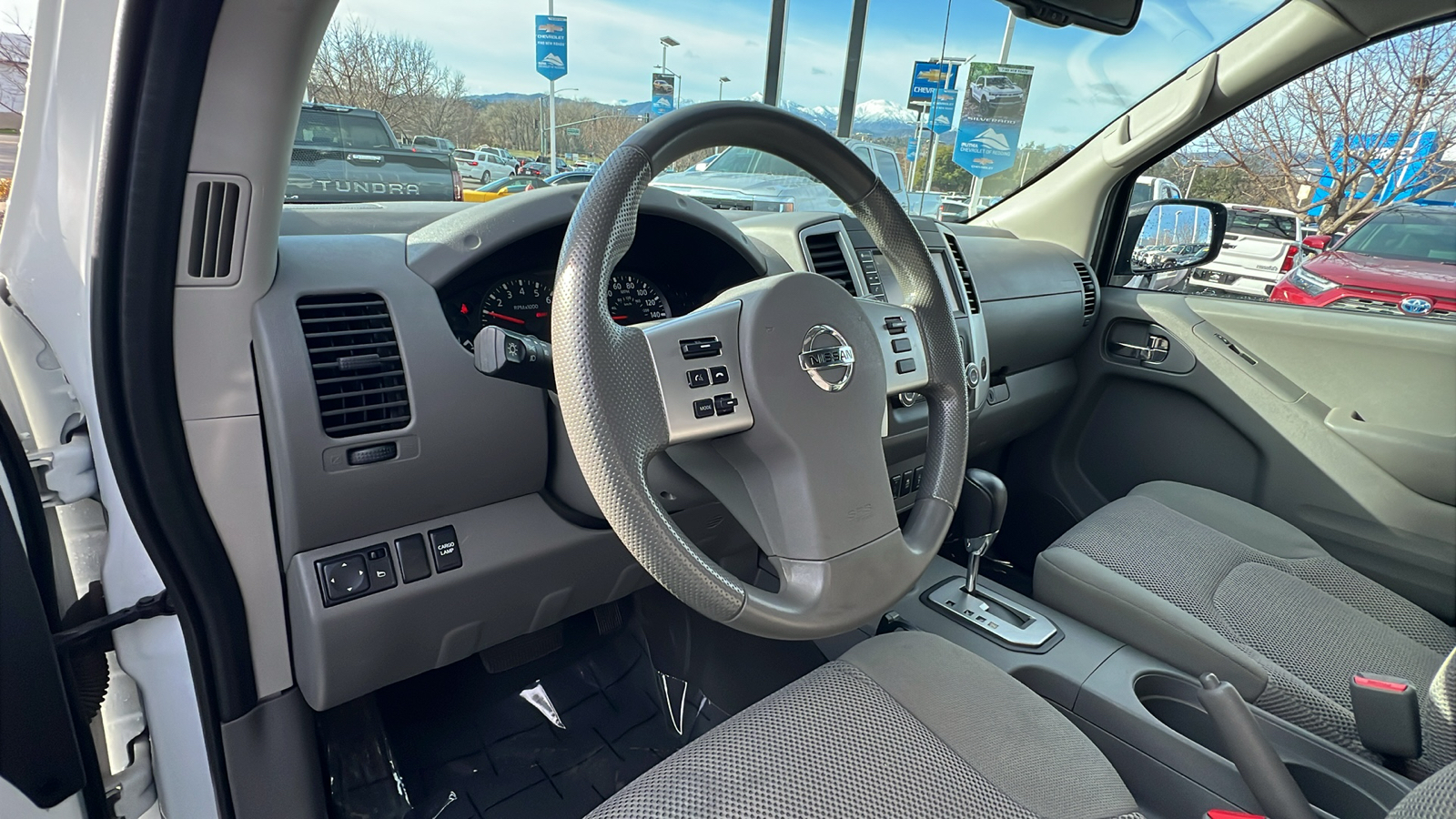 2021 Nissan Frontier SV Crew Cab 4x2 Auto 2