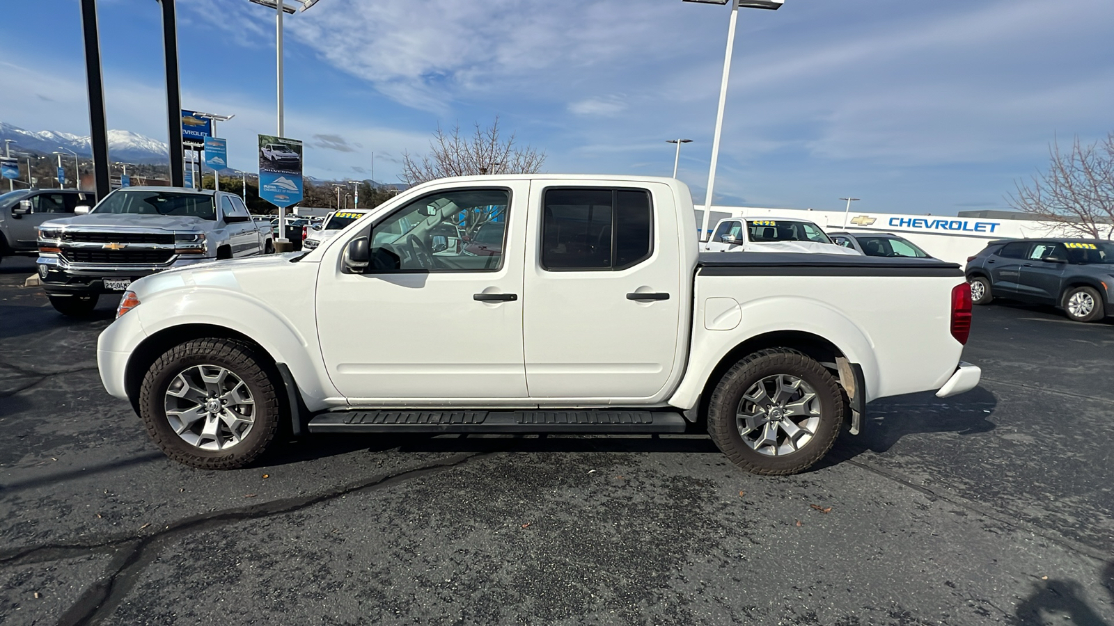 2021 Nissan Frontier SV Crew Cab 4x2 Auto 3