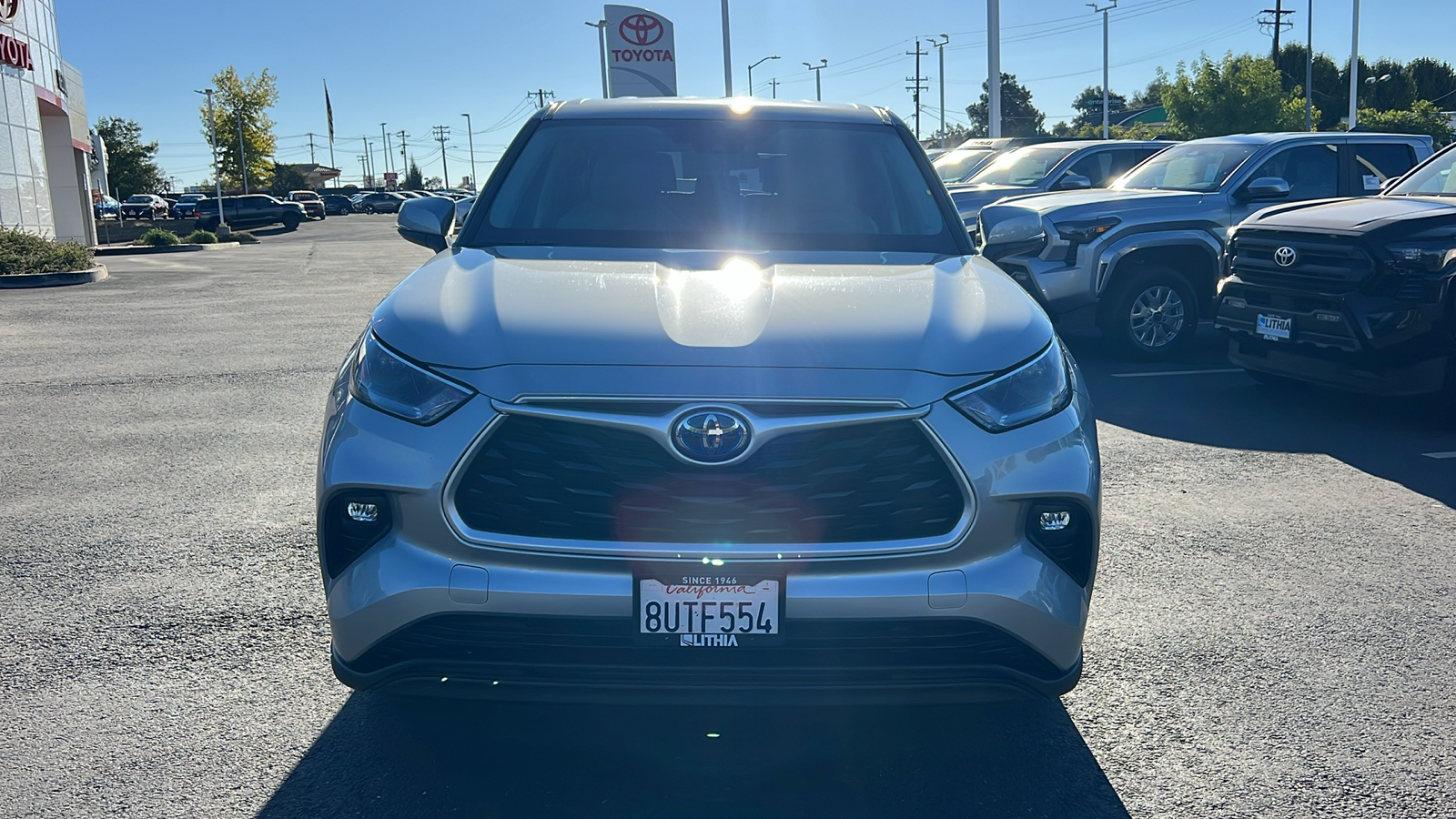 2021 Toyota Highlander Hybrid LE 6