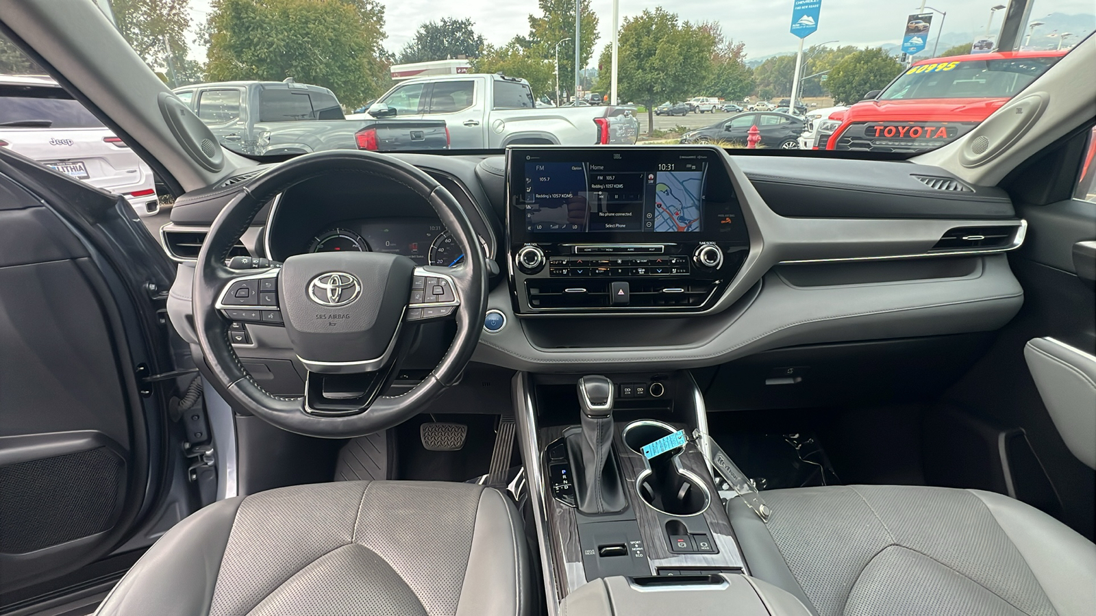 2021 Toyota Highlander Hybrid Limited 10