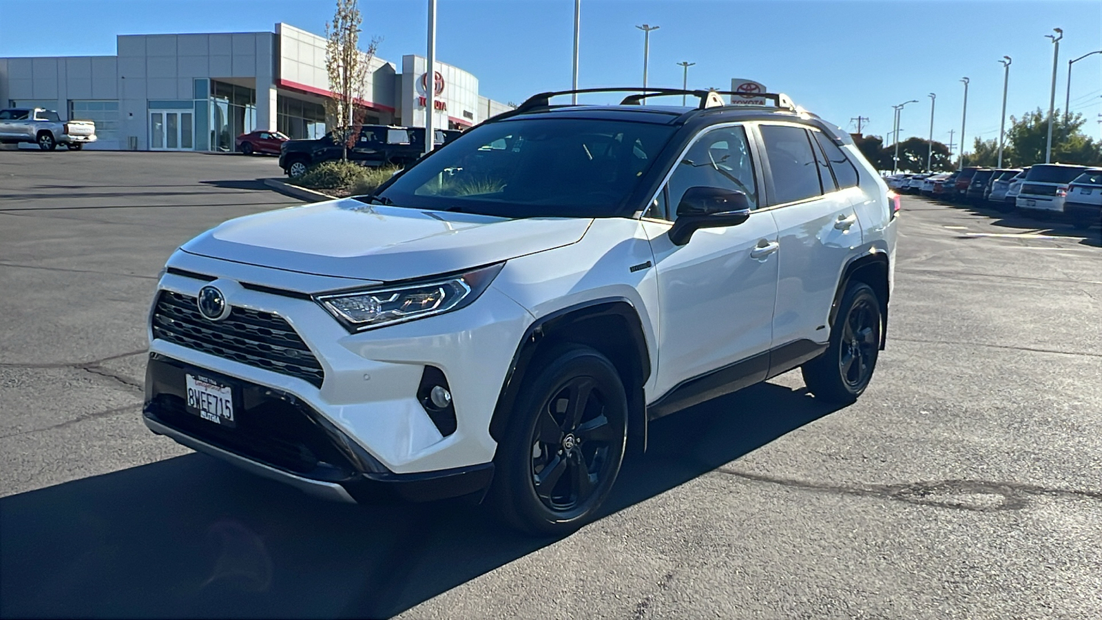 2021 Toyota RAV4 Hybrid XSE 1