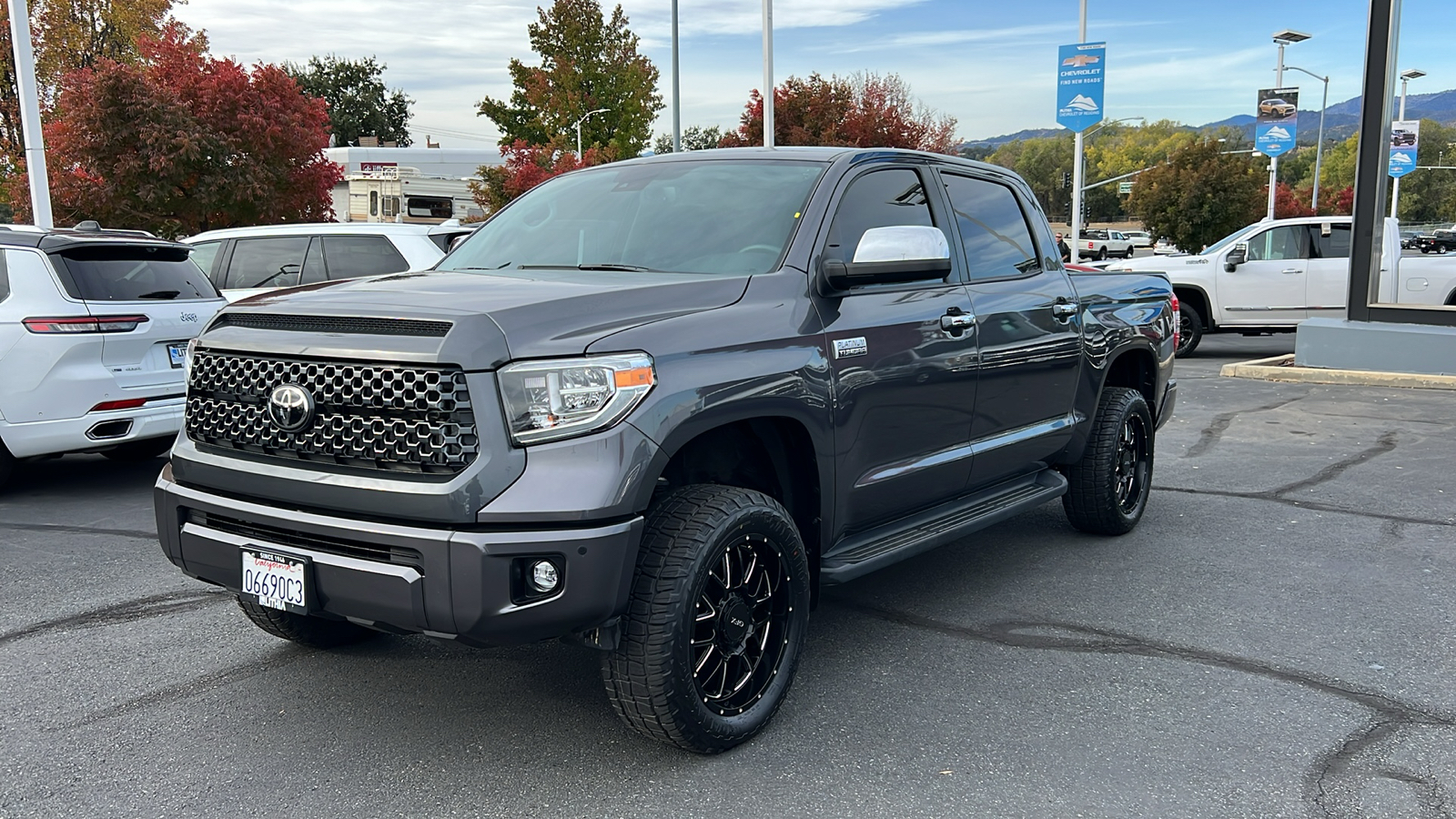 2021 Toyota Tundra Platinum CrewMax 5.5 Bed 5.7L 1