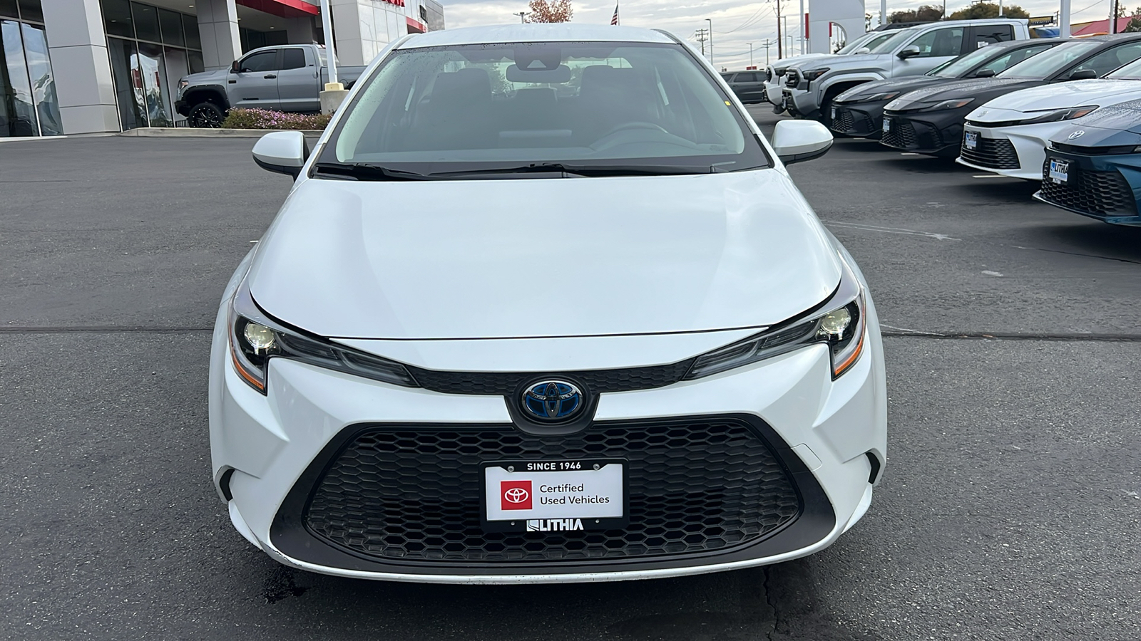 2022 Toyota Corolla Hybrid LE 6