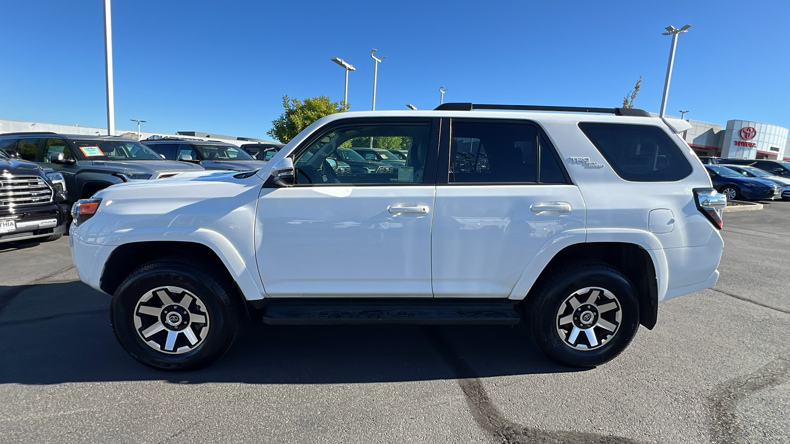 2022 Toyota 4Runner TRD Off Road Premium 3