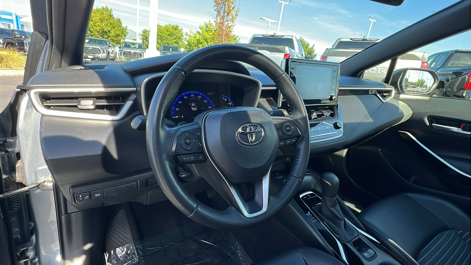 2022 Toyota Corolla XSE 2