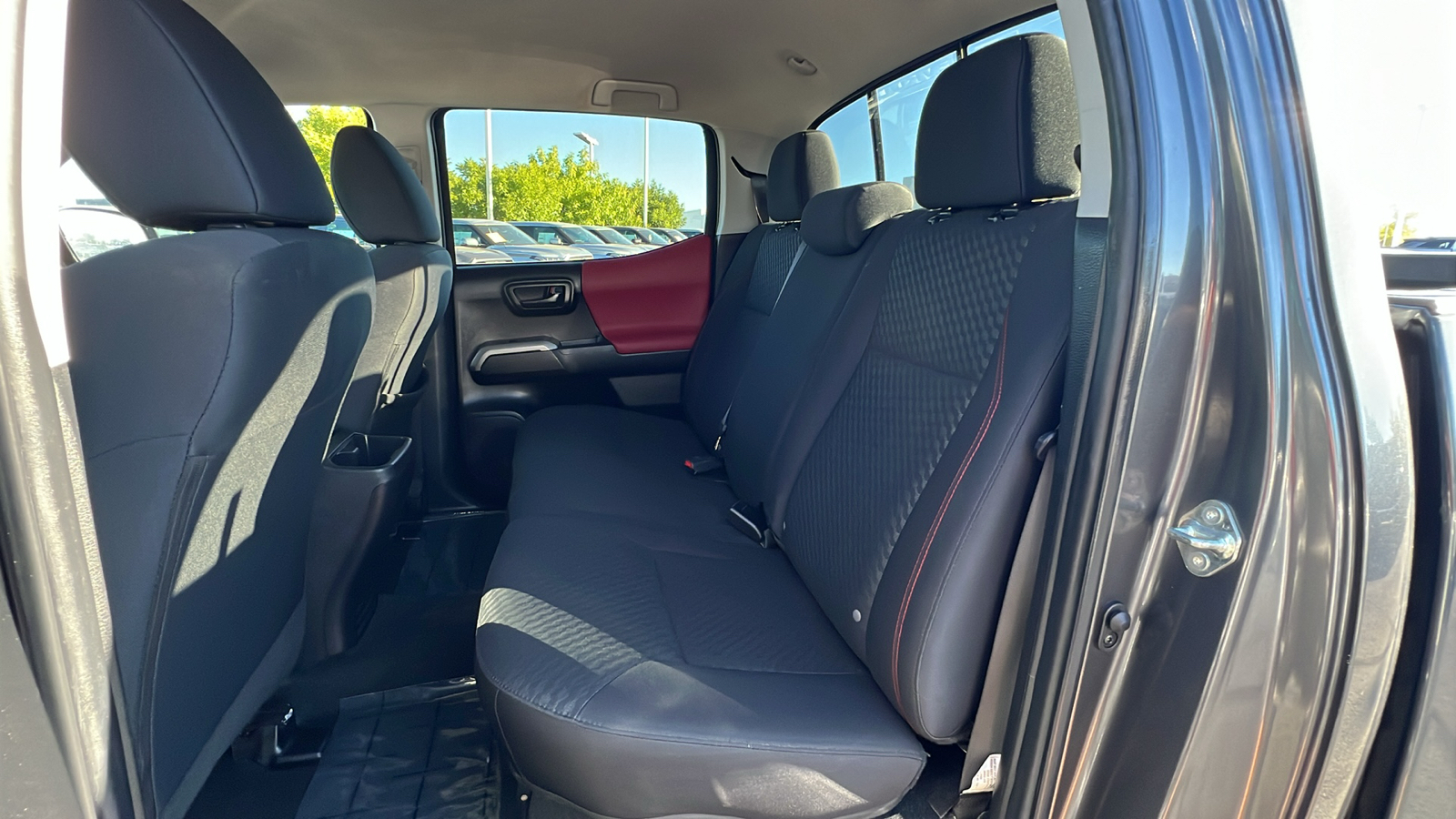 2022 Toyota Tacoma SR5 Double Cab 5 Bed V6 AT 13