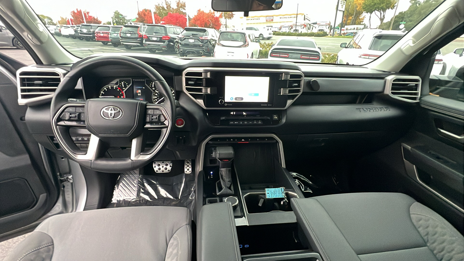 2022 Toyota Tundra SR5 CrewMax 5.5 Bed 10